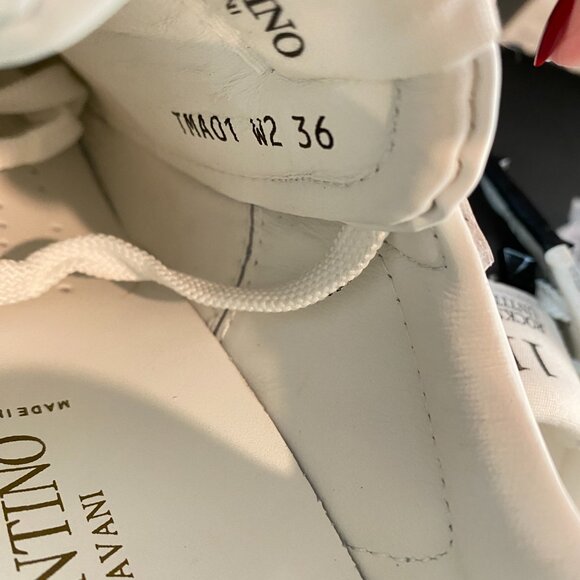 Valentino Rockstud Sneakers 36 - Picture 8 of 8